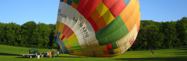 private Champagne tour hot air balloon in Reims